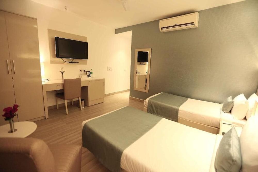 Hotel Shanti Palace West Patel Nagar New Delhi Exterior photo