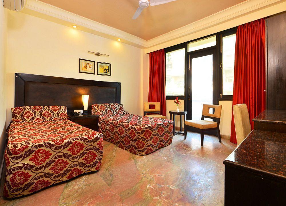 Hotel Shanti Palace West Patel Nagar New Delhi Exterior photo